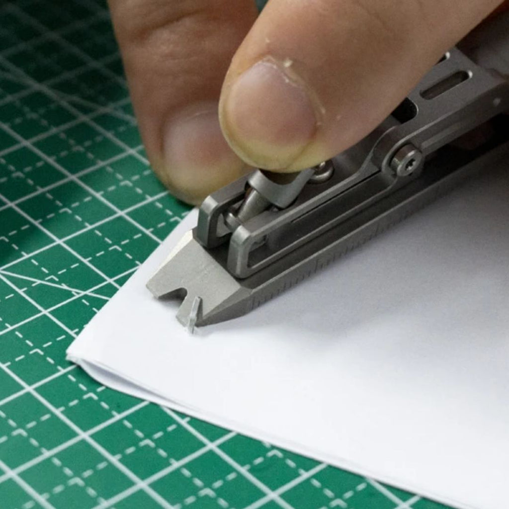 Titanium EDC Keychain Tool – K-Smart 3.0 with 12-in-1 Multi with Quick-Release Mechanism detail image - detail view 10