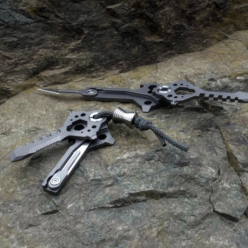 Titanium EDC Multi-Tool – Keymaster 12-in-1 with Compact Versatile Design detail image - detail view 5