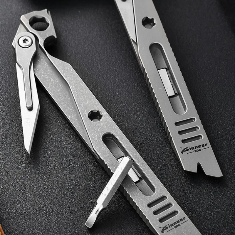 Titanium EDC Pry Bar – IronClad 9-in-1 Pocket with Aerospace-Grade Multi-Tool detail image - detail view 13