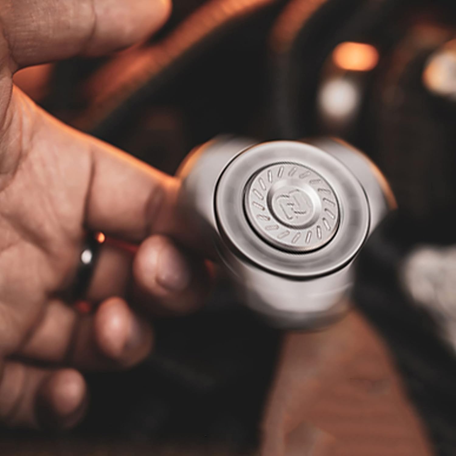 Titanium Fidget Spinner – Melody Twister with Dual-Axis Design detail image - detail view 5