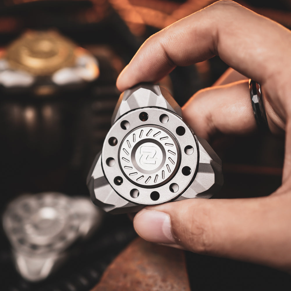 Titanium Fidget Spinner – Melody Twister with Dual-Axis Design detail image - detail view 7