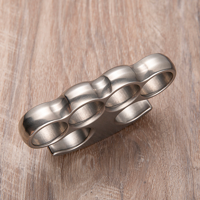 Titanium Four Finger Knuckles – Lincoln Style Stonewash Vintage Design detail image