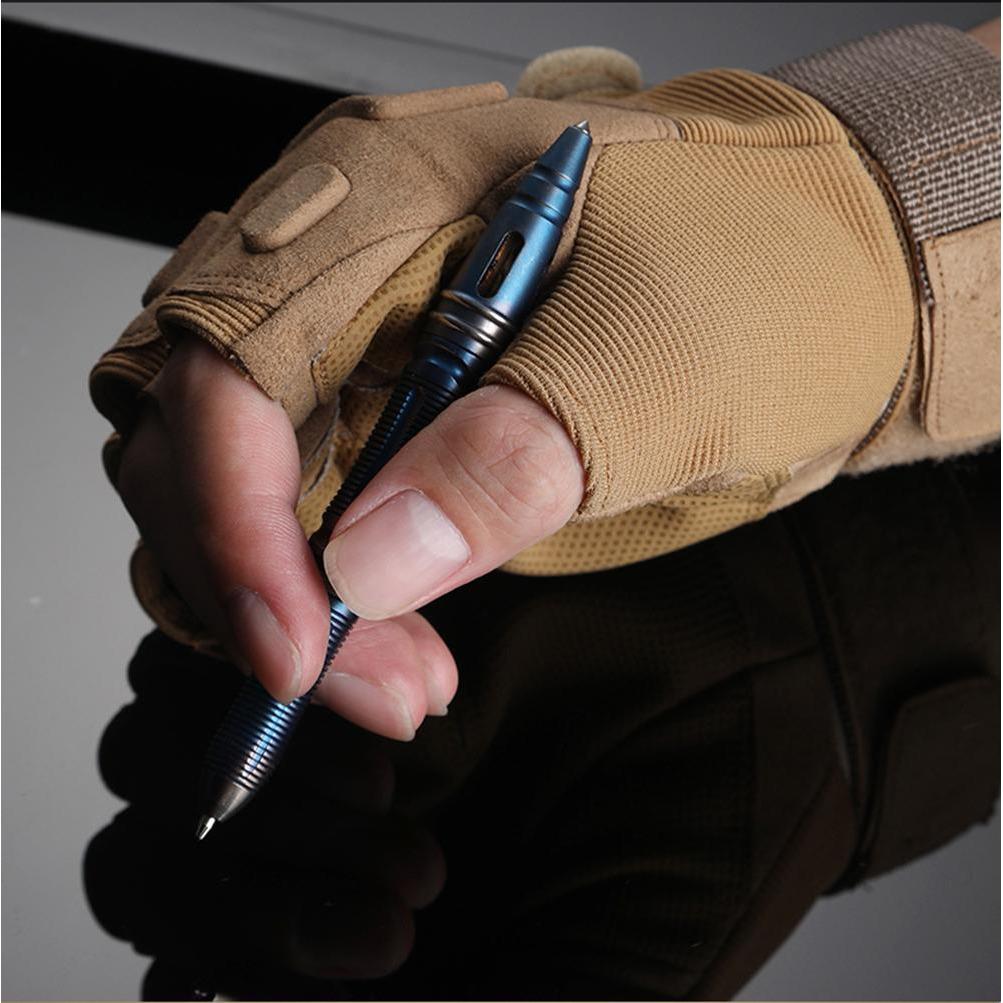 Titanium Kubotan – T-05 Coated Tactical Pen Flashlight Multi-Tool detail image - detail view 6