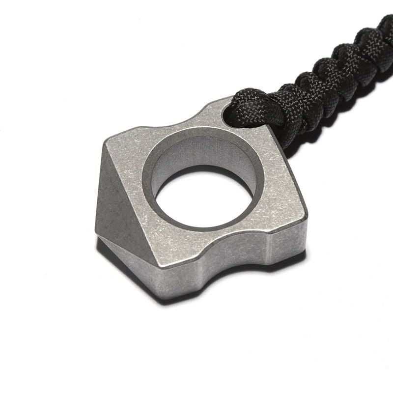 Titanium Ring – Defense with Two-Finger Window Breaker EDC Self-Defense Emergency Tool detail image - detail view 5