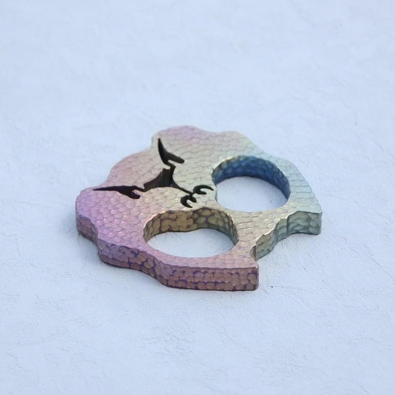 Titanium Two Finger Knuckles – Meteor Crater Oxidized Firing Ultra Light detail image - detail view 4