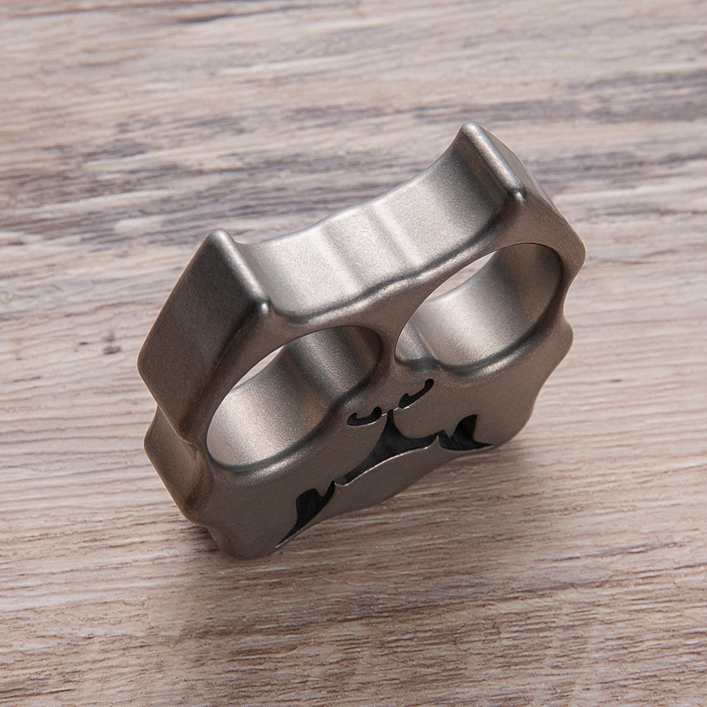 Titanium Two Finger Knuckles – TC4 Pit Bull Ultra-Thick with Stonewash 15mm Lightweight detail image - detail view 6