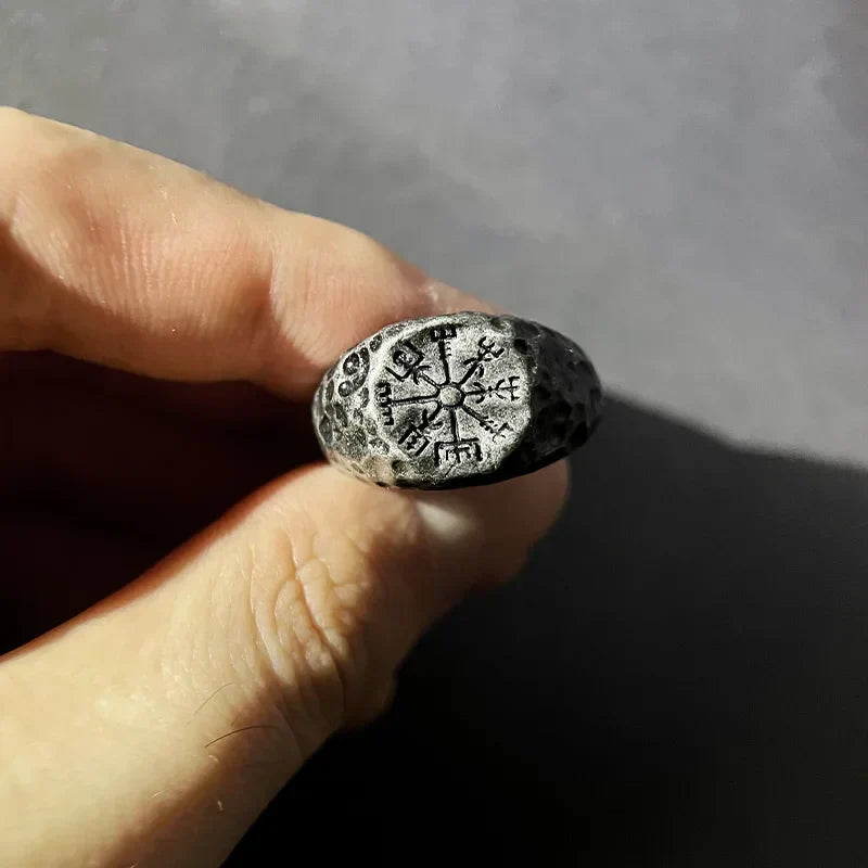 Vegvisir Compass Ring – Viking with Open Band Adjustable Gothic Punk Vintage detail image - detail view 3