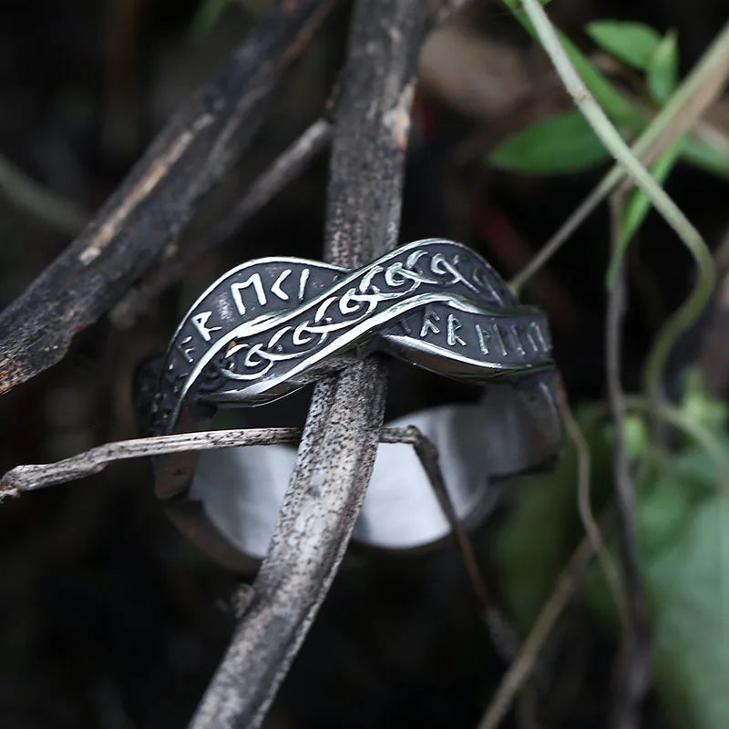 Viking Rune Ring – 316L Stainless Steel with Intertwined Odin Norse Gothic Band detail image - detail view 6
